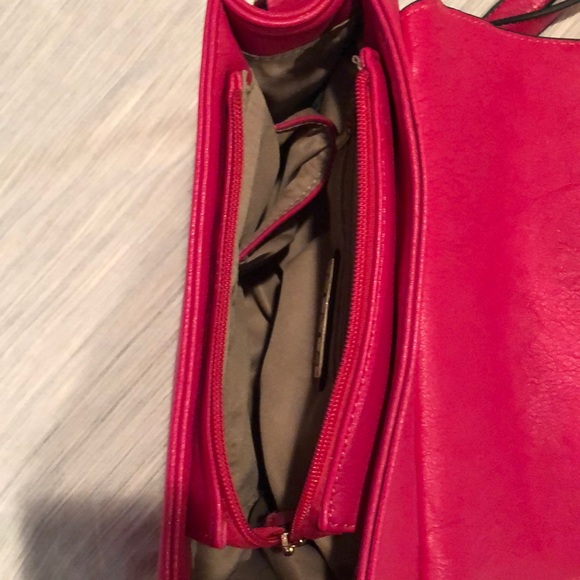 Pink Purse - Picture 5 of 8